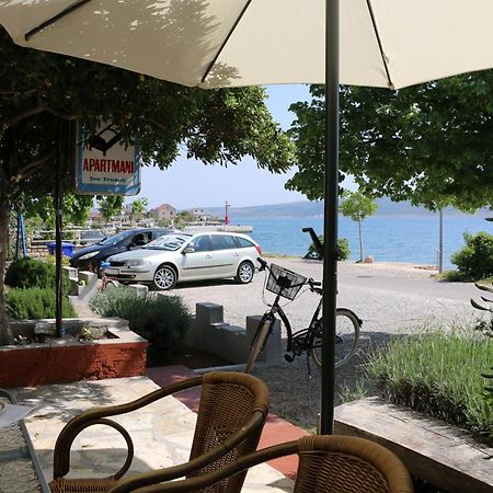 Apartmani Ivica & Boja Starigrad Exterior photo